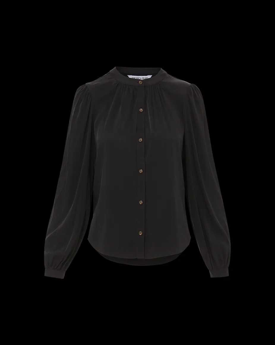 Ashlynn Top in Black