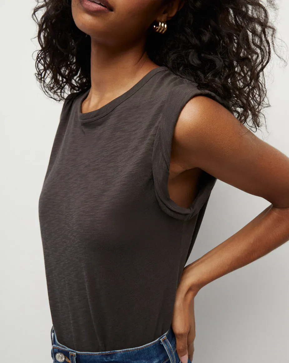 Dree Muscle Tee