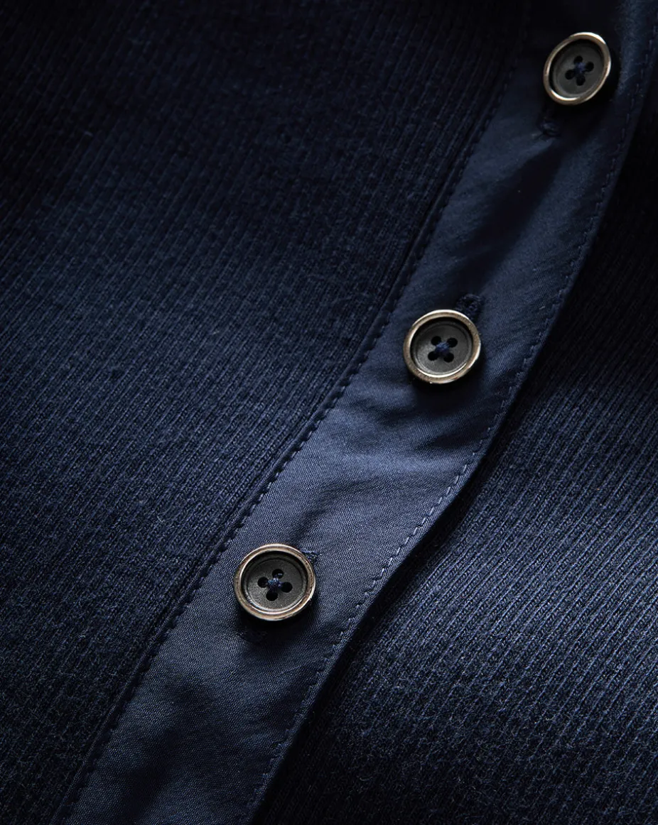 Scottie Button-Down Shirt in Navy