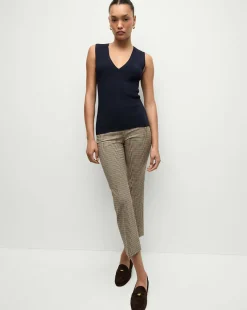 Sid V-Neck Sleeveless Pullover in Navy