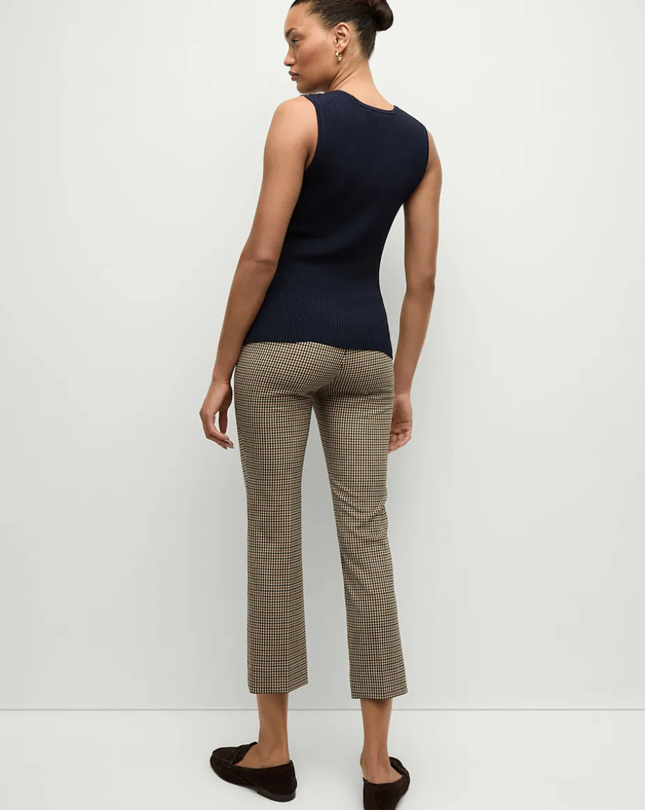 Sid V-Neck Sleeveless Pullover in Navy